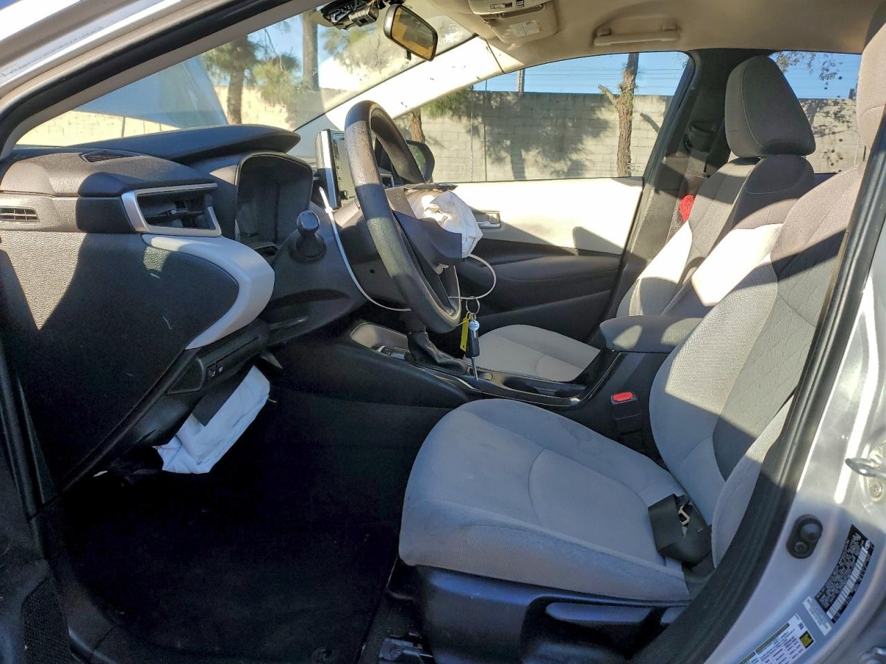 2021 TOYOTA COROLLA LE photo 7