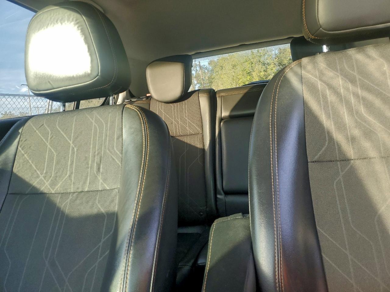 2019 CHEVROLET TRAX 1LT photo 10
