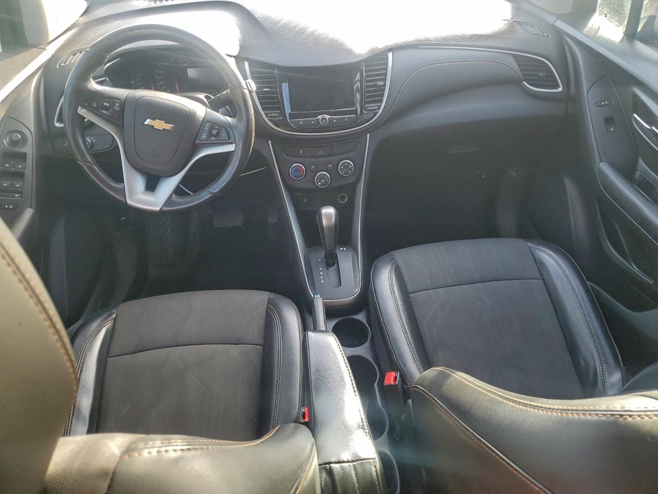 2019 CHEVROLET TRAX 1LT photo 8