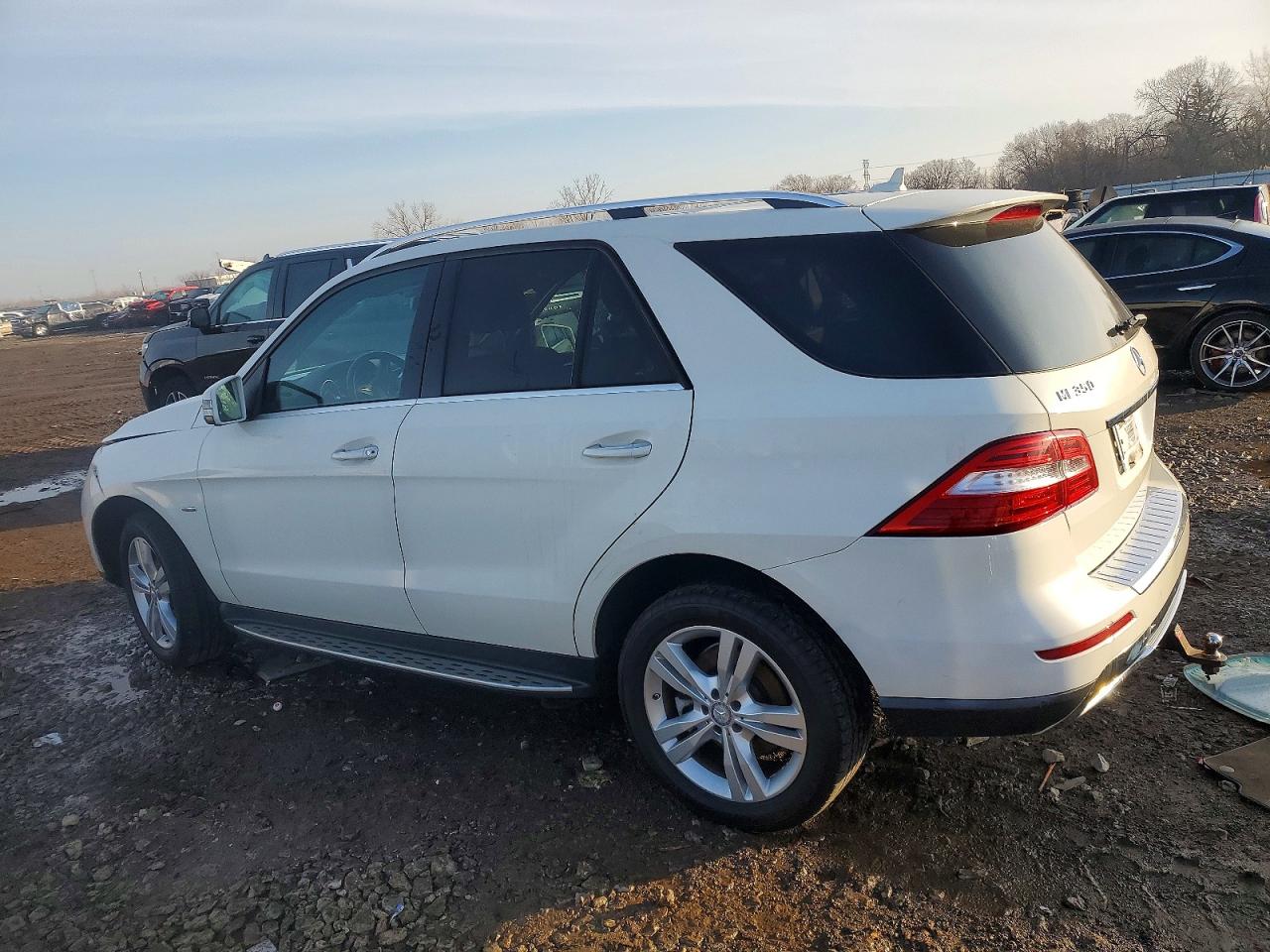 2012 MERCEDES-BENZ ML 350 4MATIC photo 2