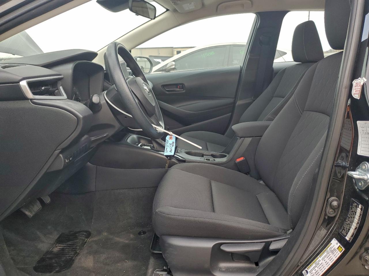 2023 TOYOTA COROLLA LE photo 7