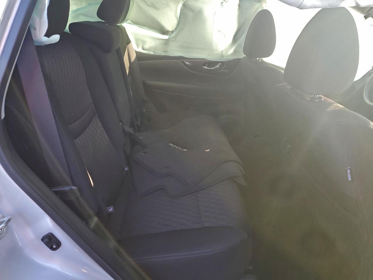 2019 NISSAN ROGUE S photo 11