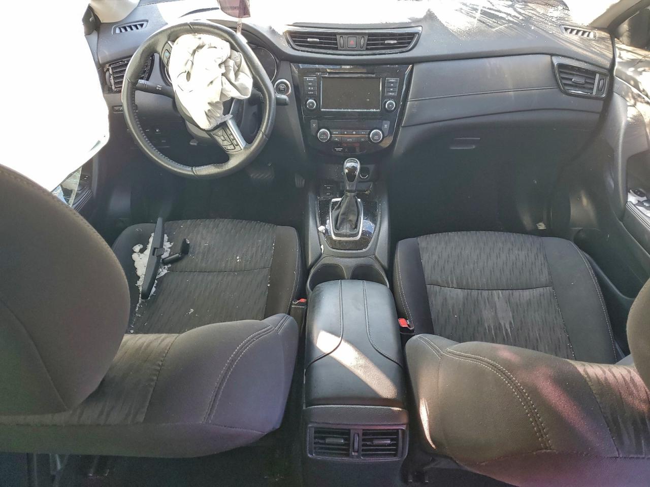 2019 NISSAN ROGUE S photo 8
