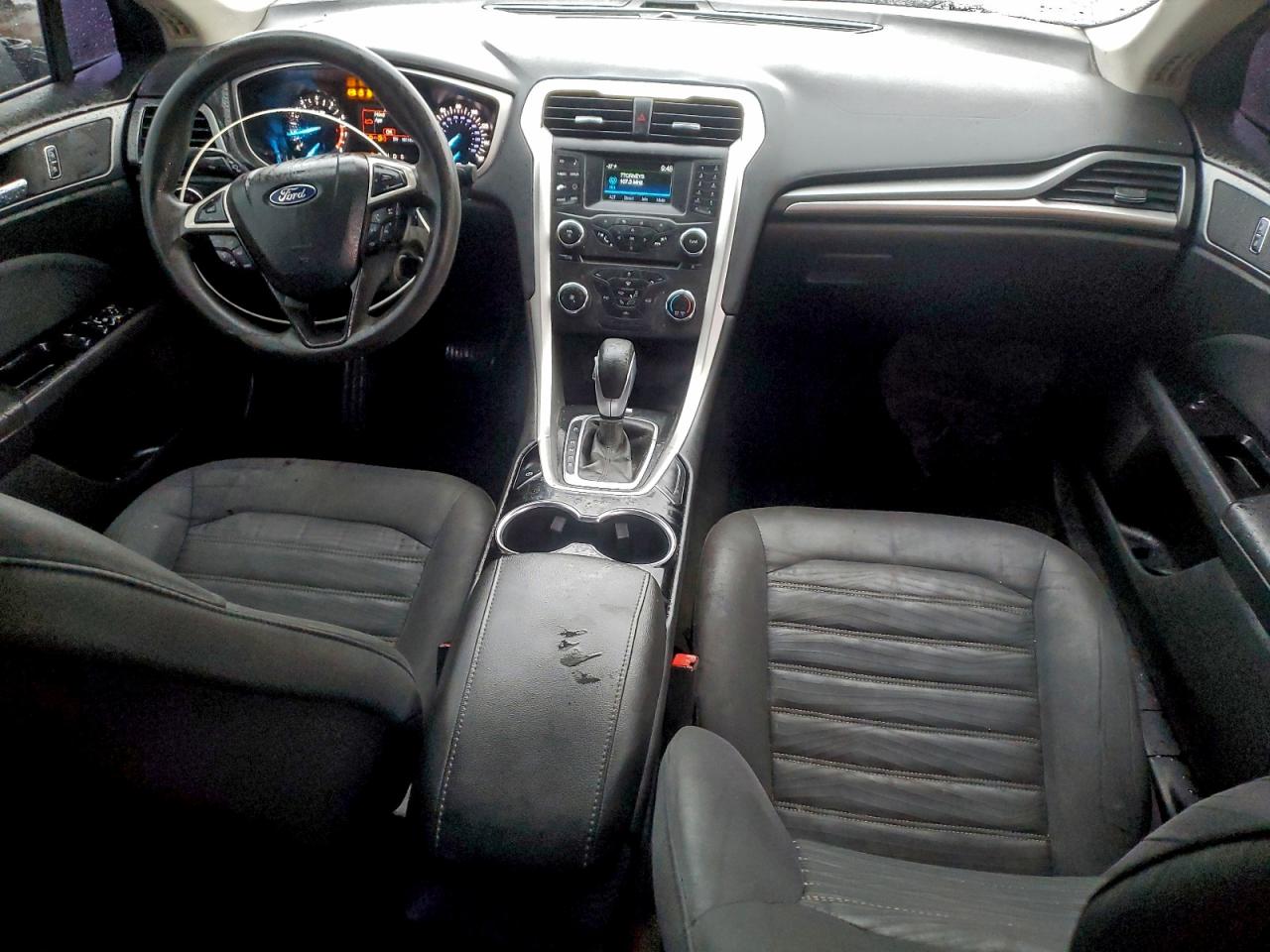 2016 FORD FUSION SE photo 8