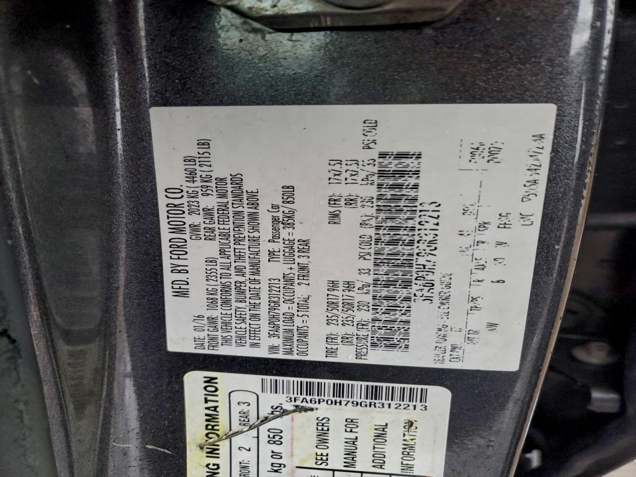 2016 FORD FUSION SE photo 12