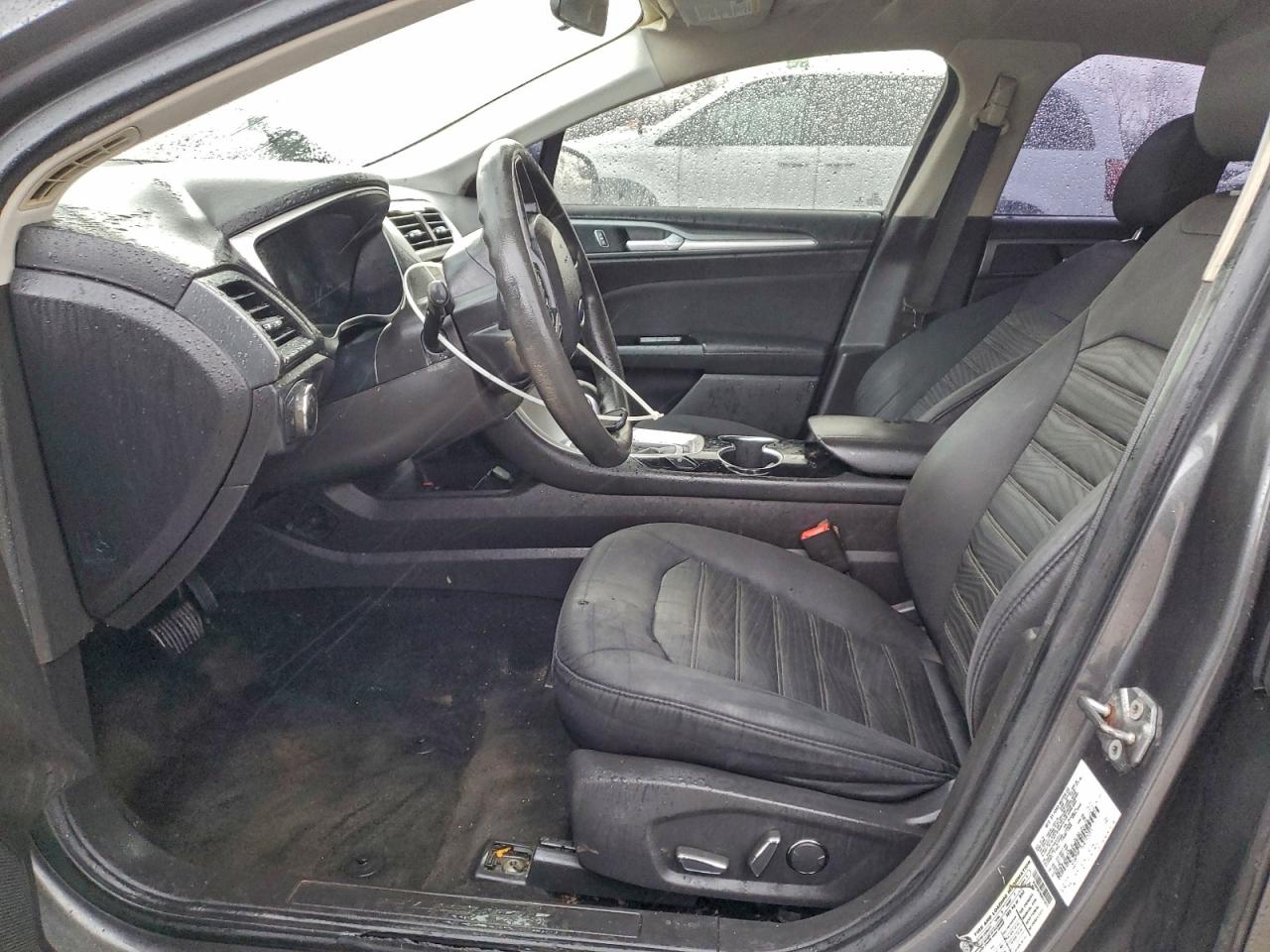 2016 FORD FUSION SE photo 7