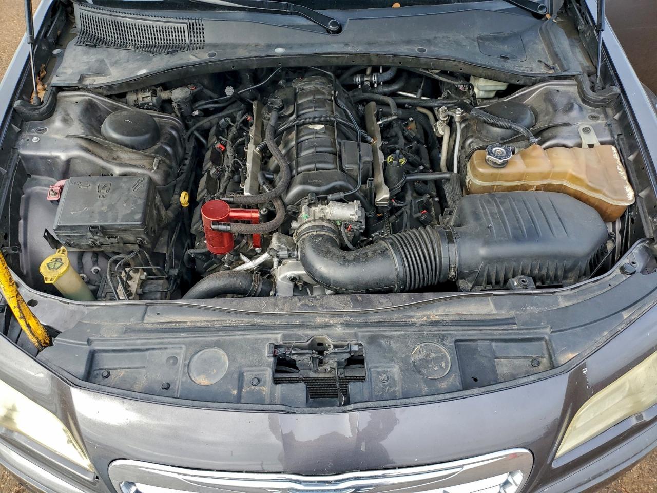 2013 CHRYSLER 300C photo 31