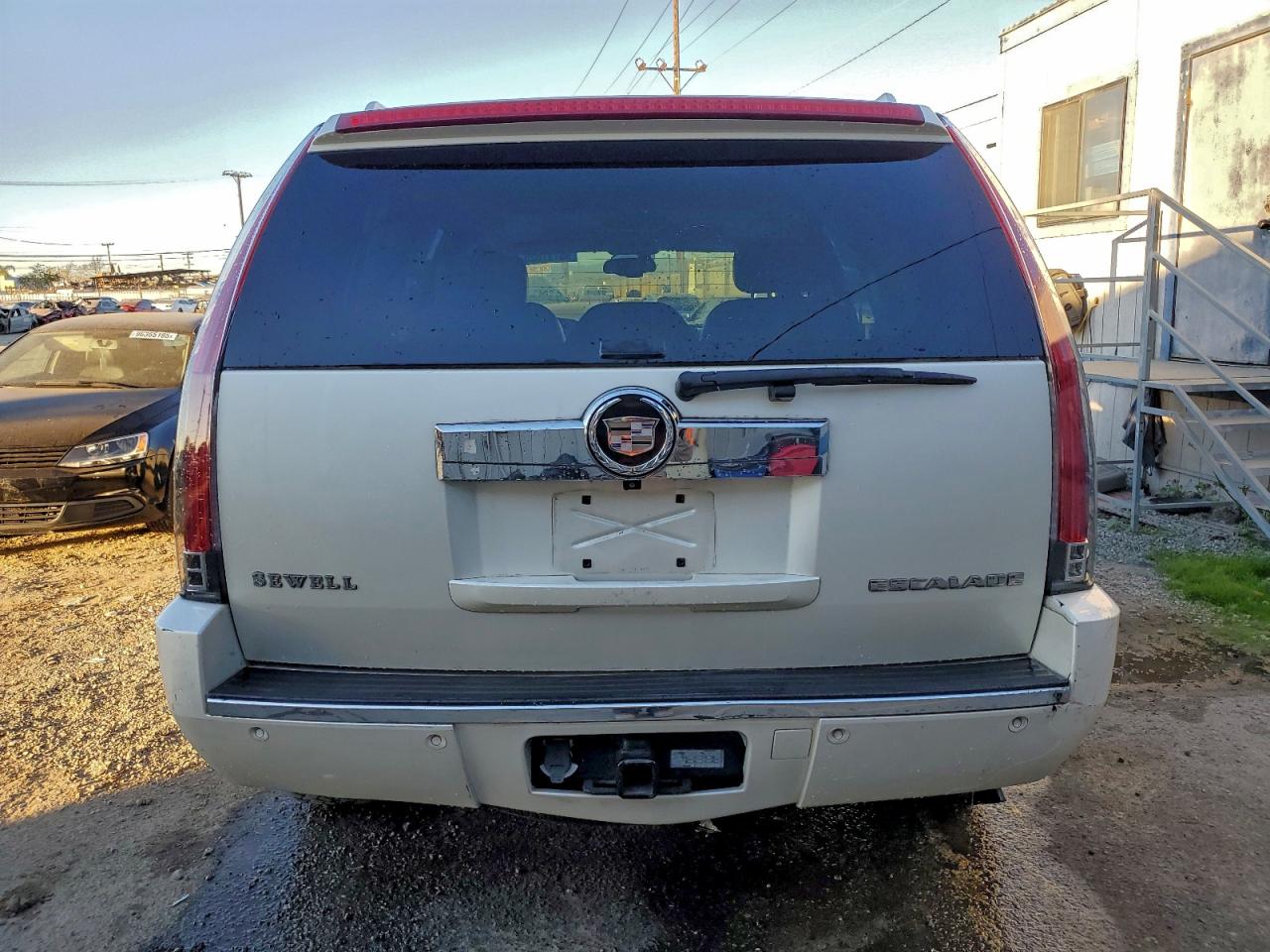 2008 CADILLAC ESCALADE LUXURY photo 6