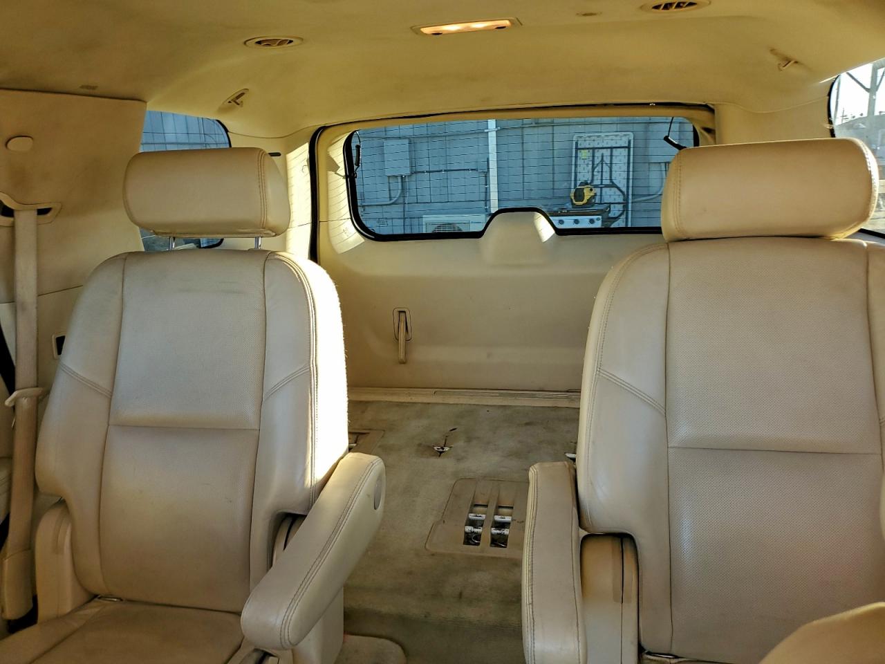 2008 CADILLAC ESCALADE LUXURY photo 10