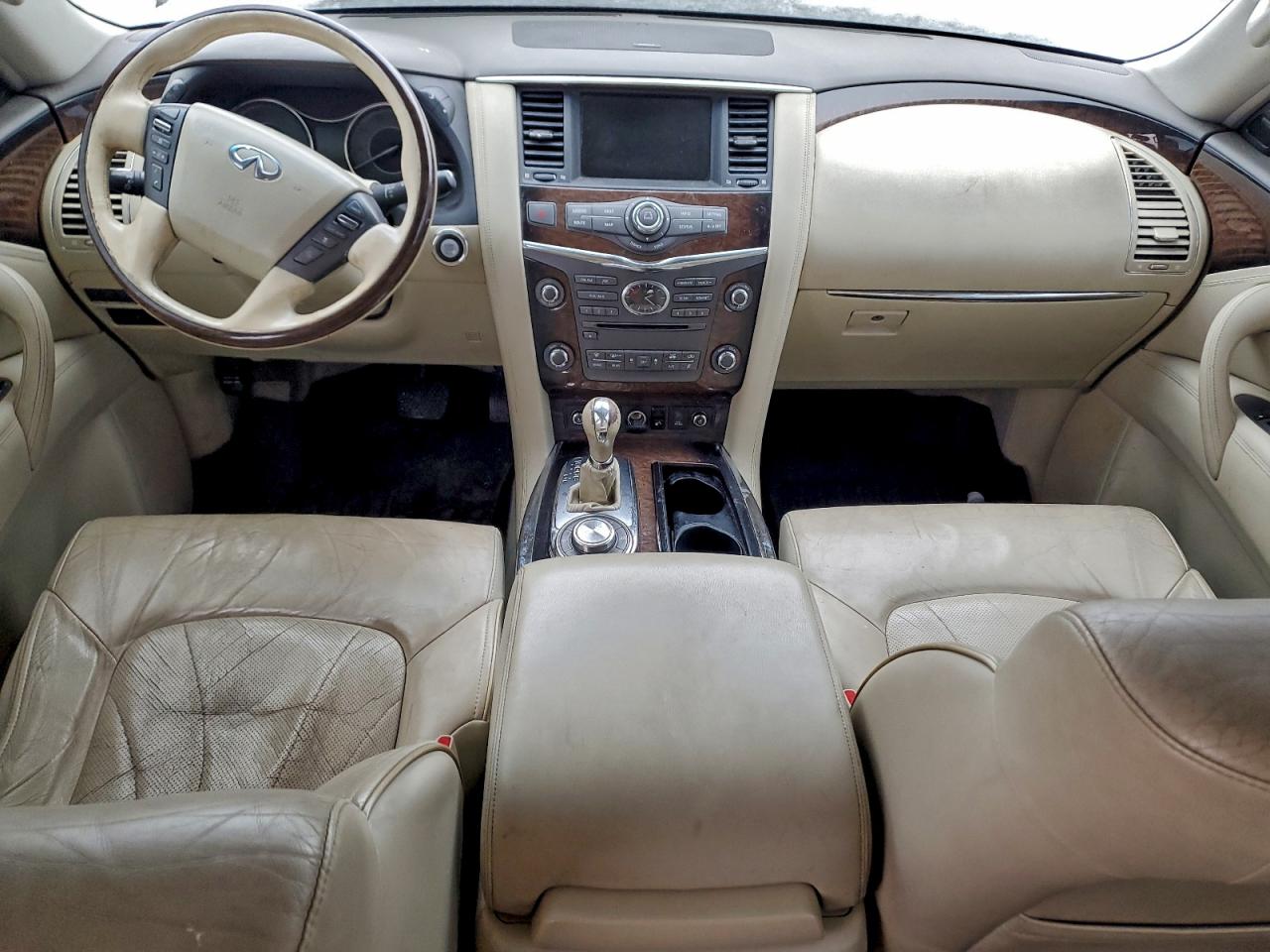2013 INFINITI QX56 photo 8