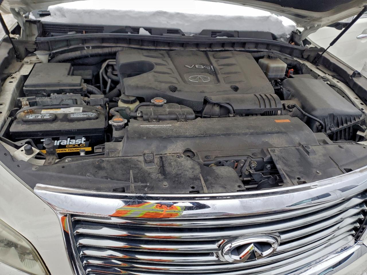 2013 INFINITI QX56 photo 12