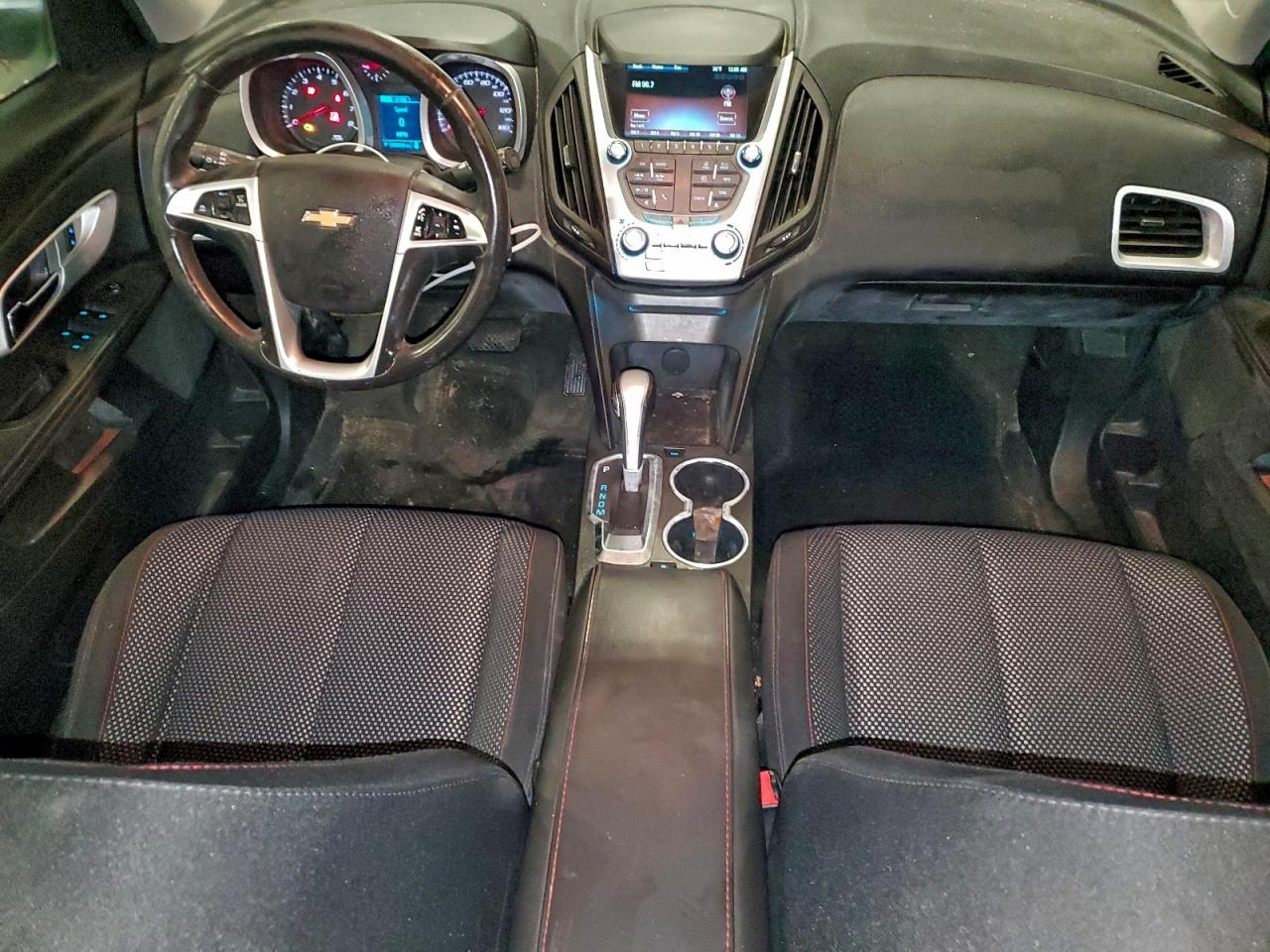 2015 CHEVROLET EQUINOX LT photo 8