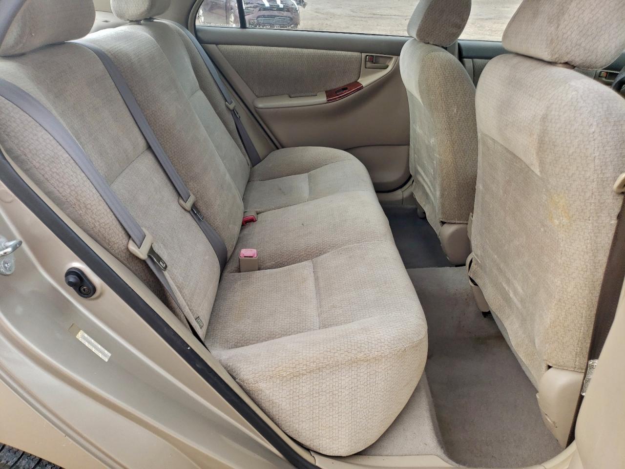 2004 TOYOTA COROLLA CE photo 10