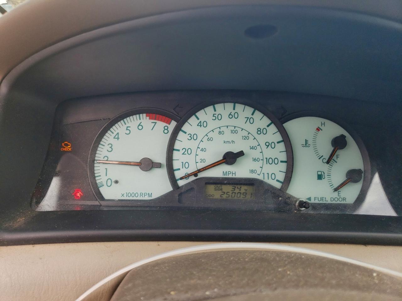 2004 TOYOTA COROLLA CE photo 9