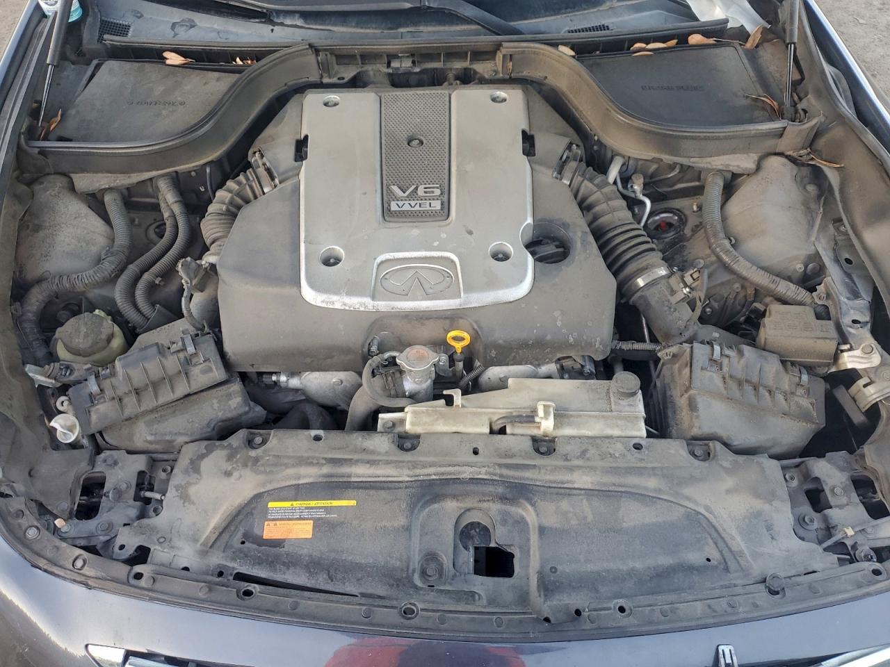 2012 INFINITI G37 BASE photo 11