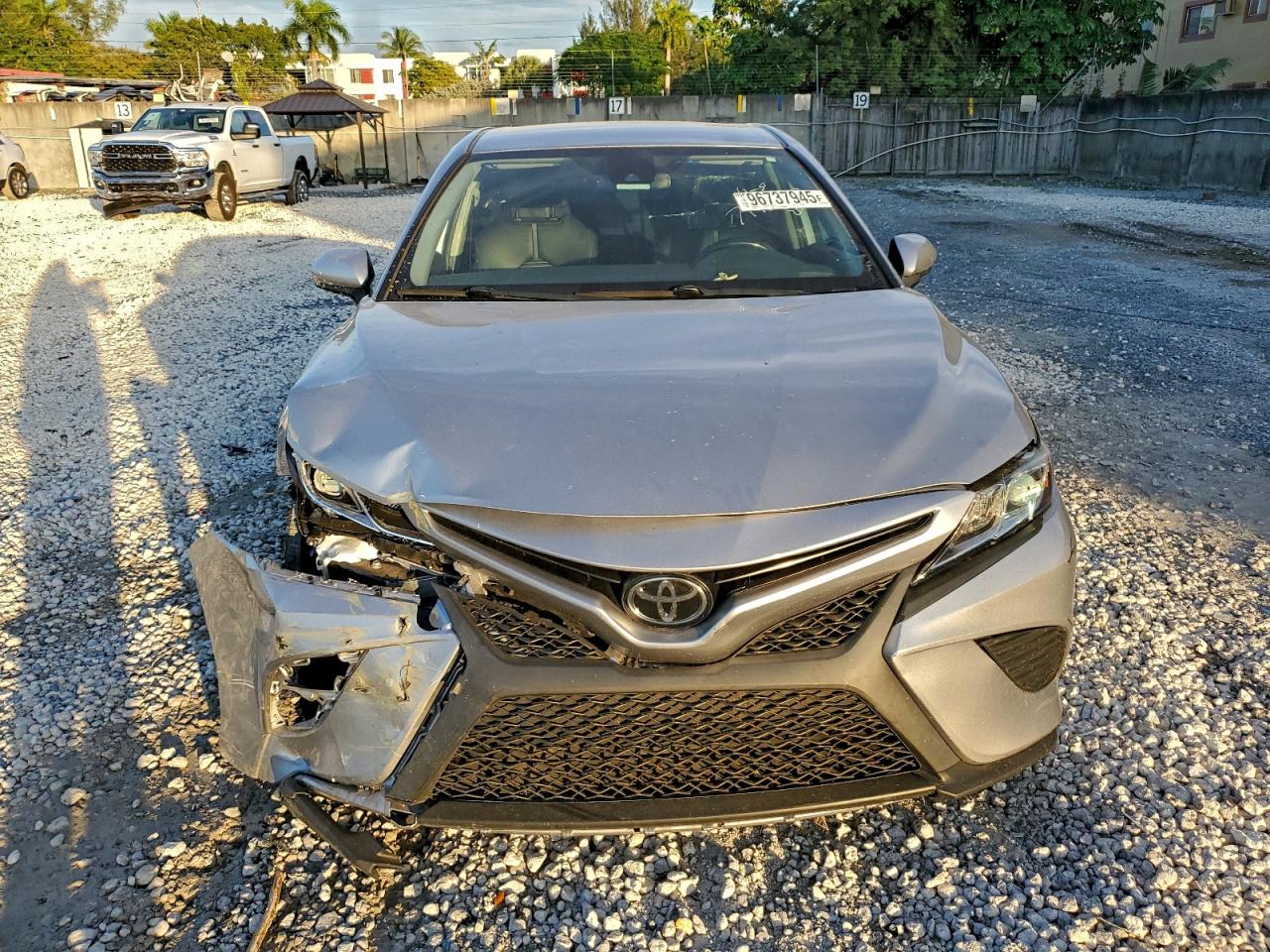 2019 TOYOTA CAMRY L photo 5