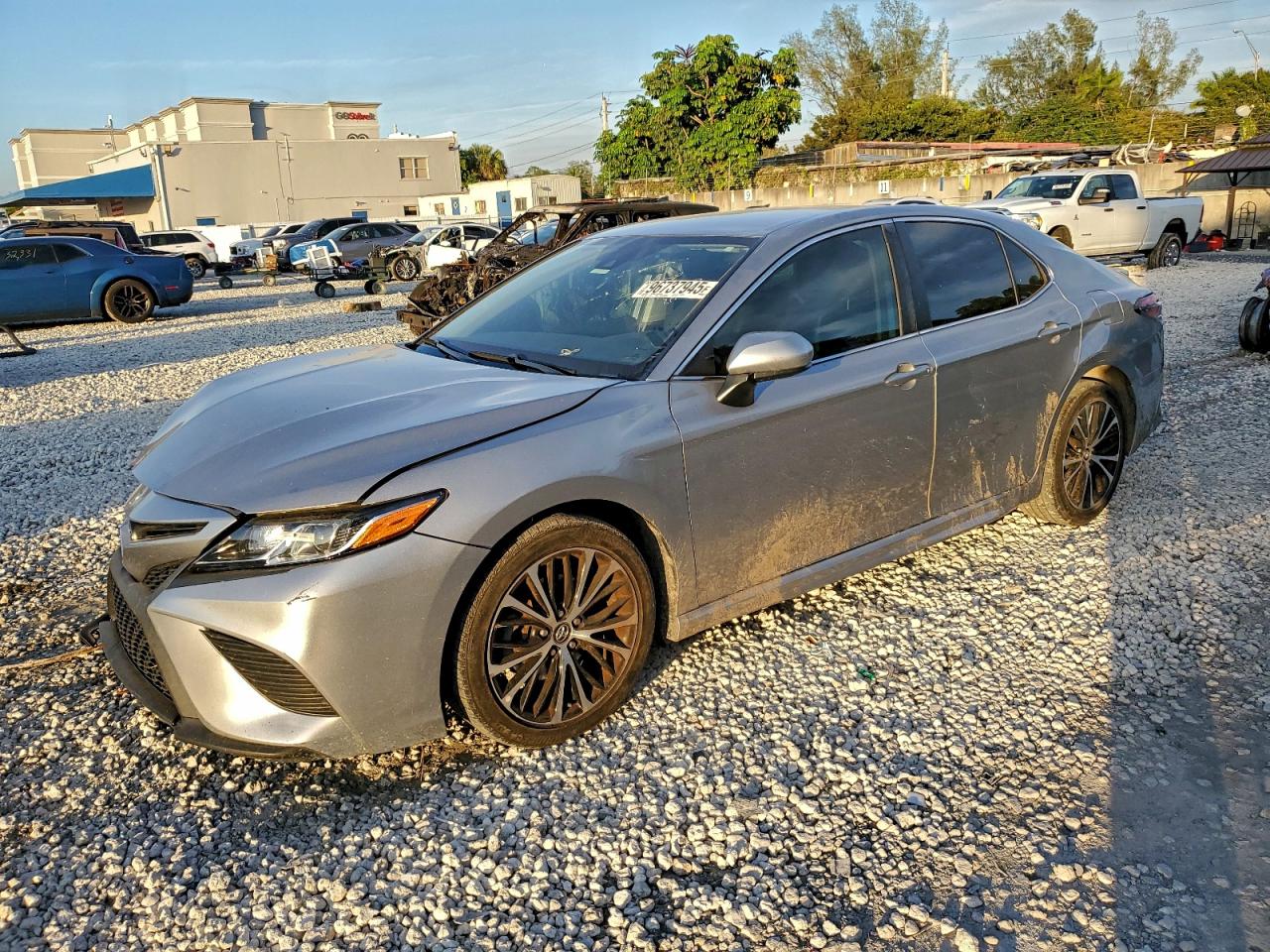 2019 TOYOTA CAMRY