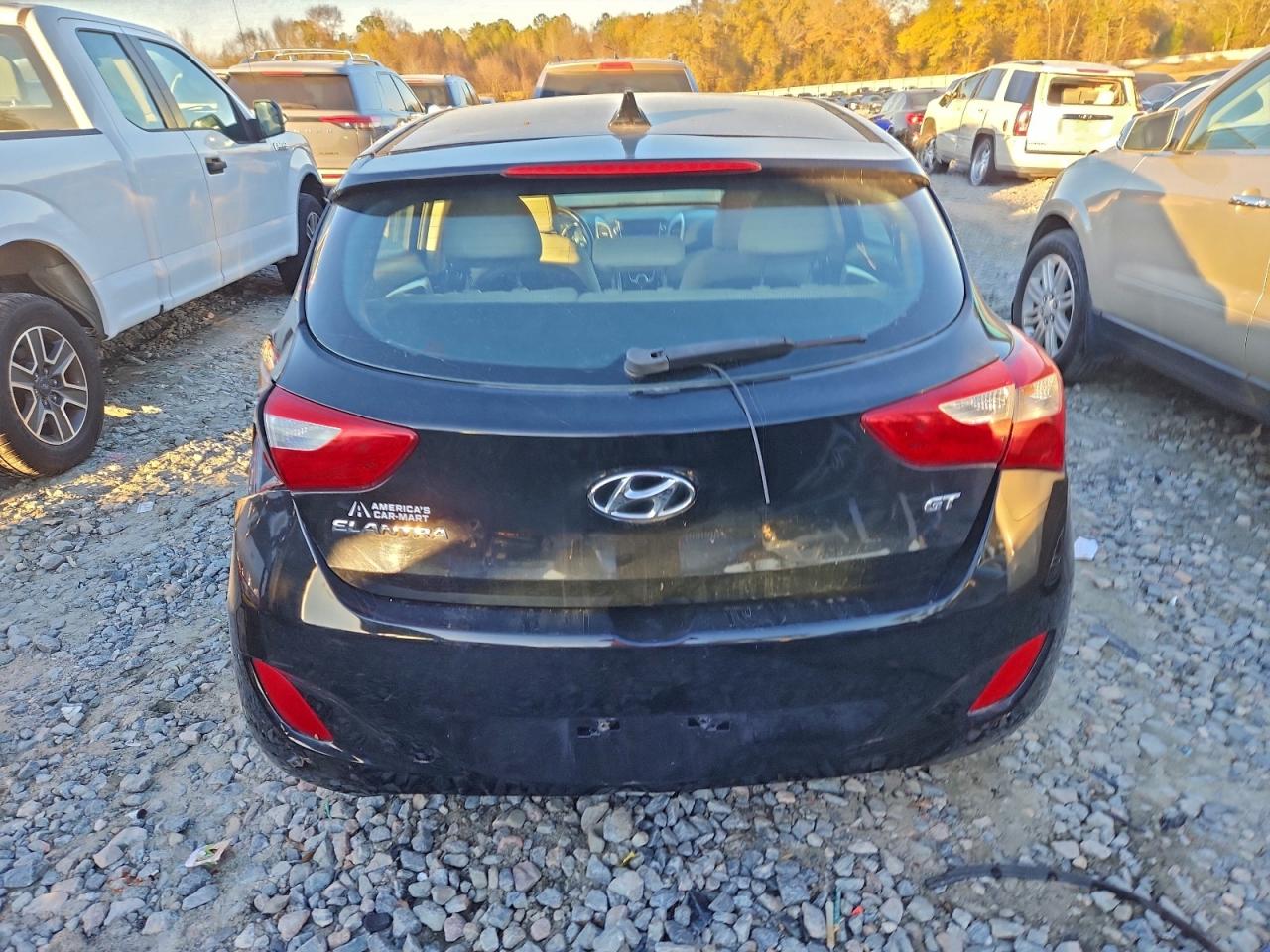 2013 HYUNDAI ELANTRA GT photo 6