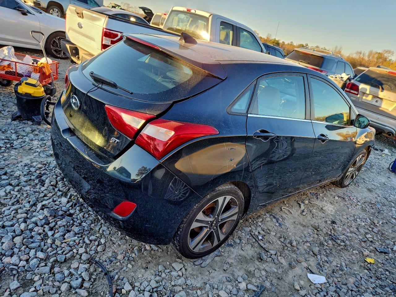 2013 HYUNDAI ELANTRA GT photo 3