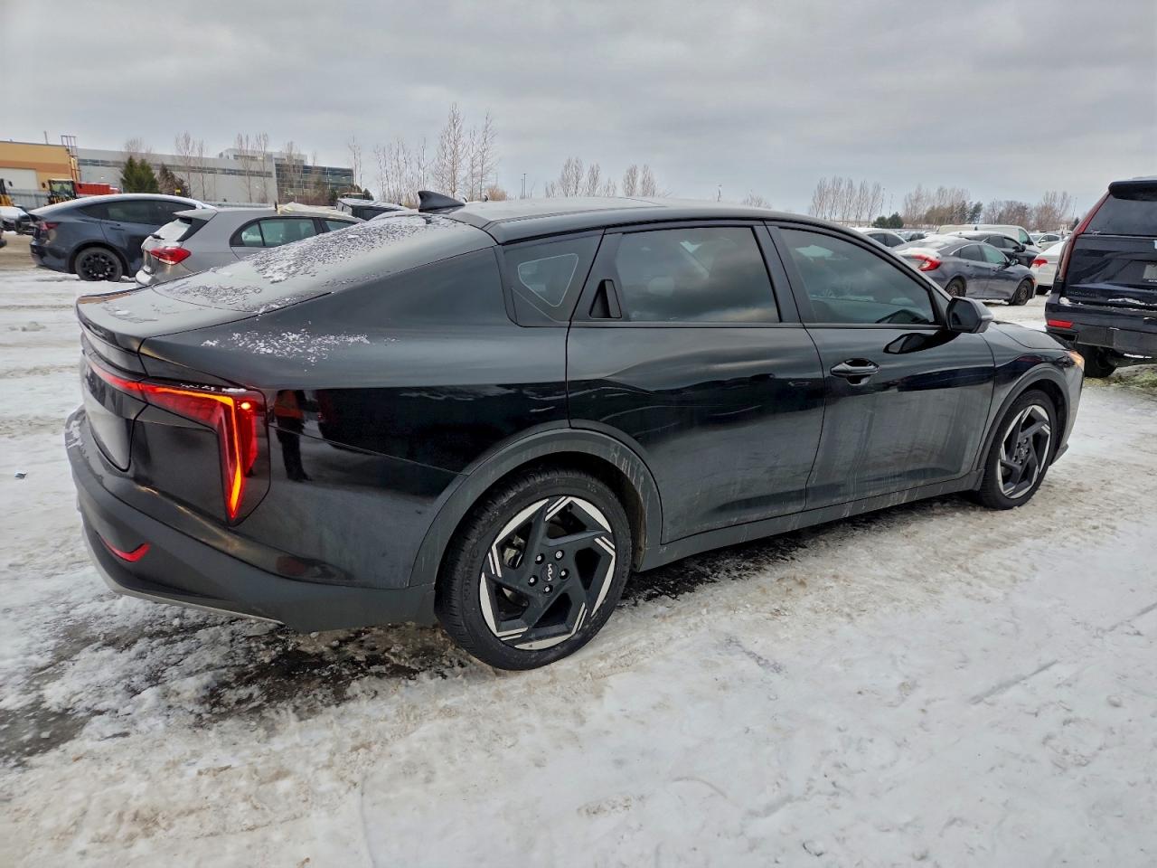 2025 KIA K4 EX photo 3