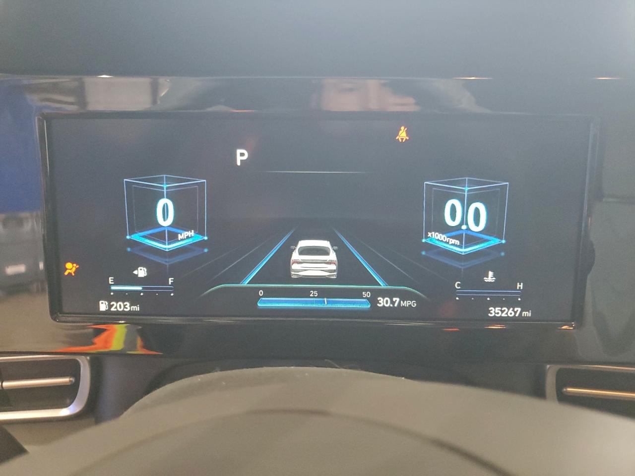 2022 HYUNDAI ELANTRA SEL photo 9