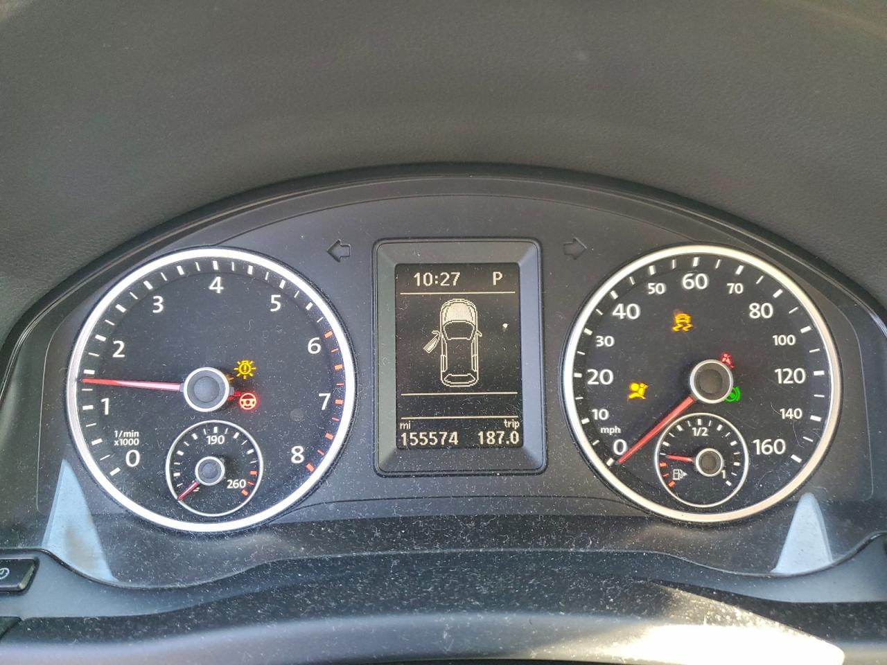 2013 VOLKSWAGEN TIGUAN S photo 9