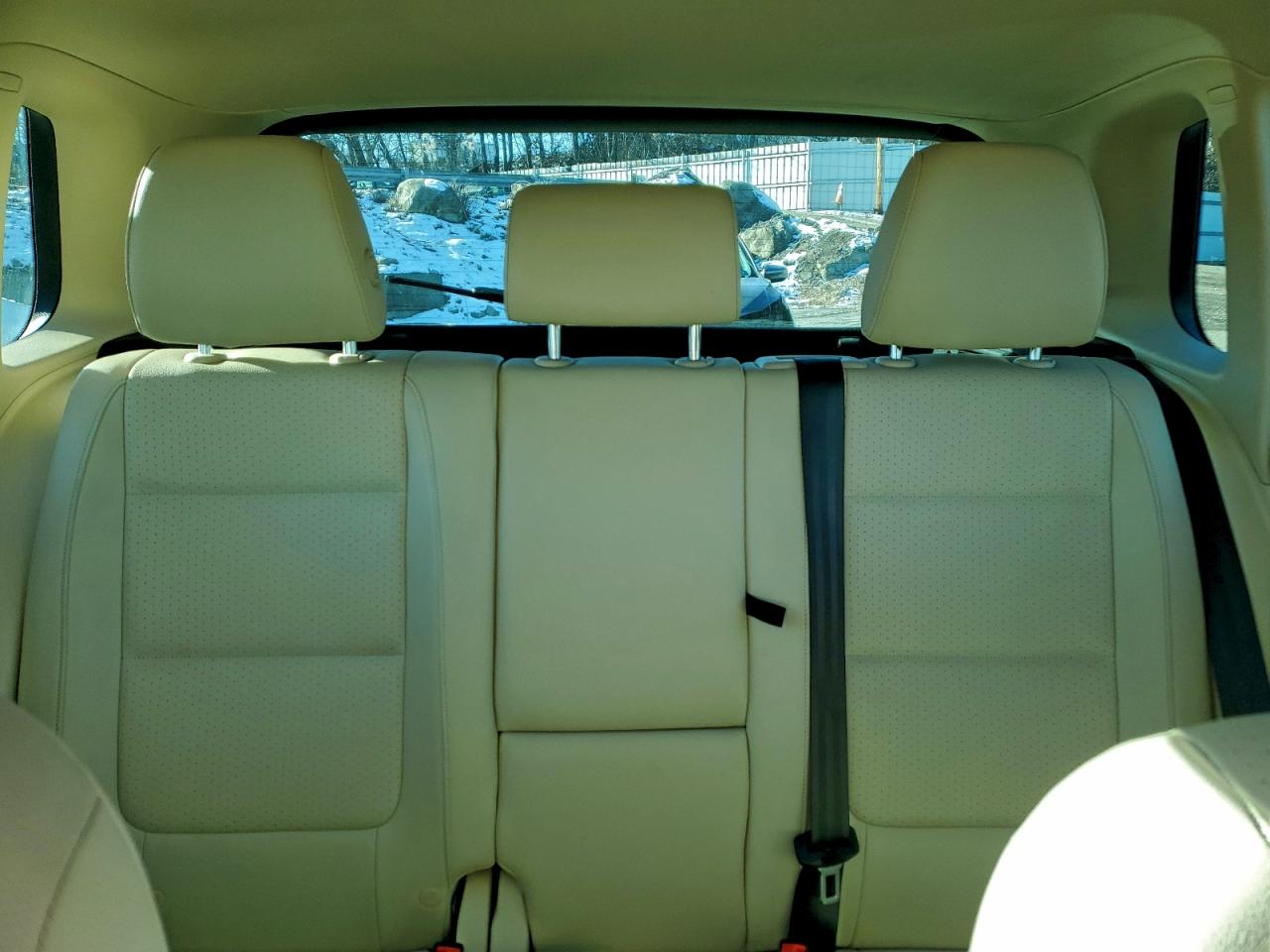 2013 VOLKSWAGEN TIGUAN S photo 10