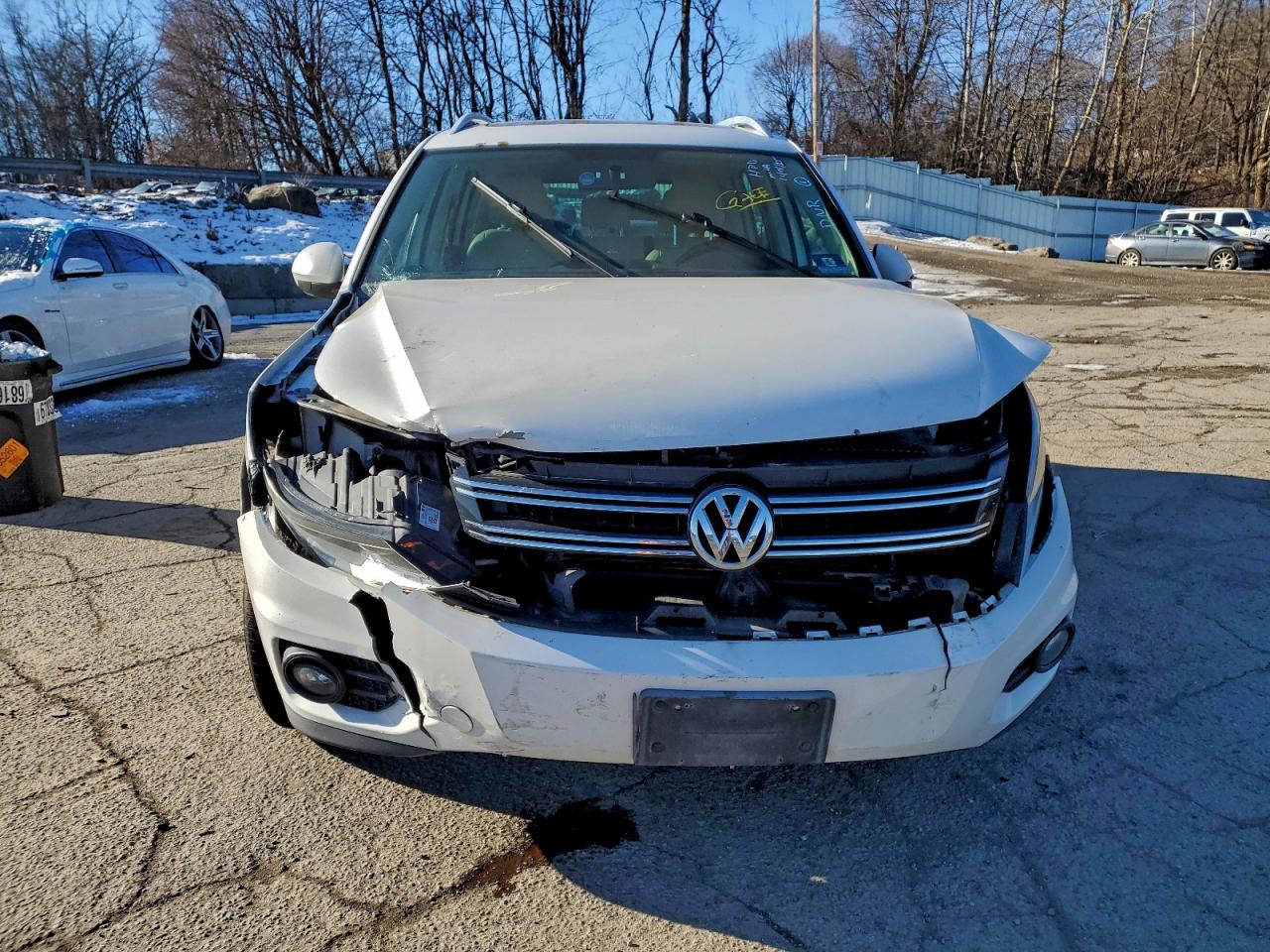 2013 VOLKSWAGEN TIGUAN S photo 5