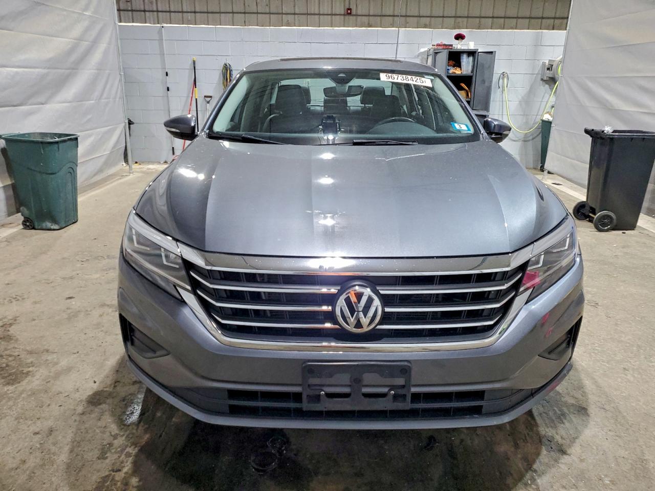 2021 VOLKSWAGEN PASSAT SE photo 5