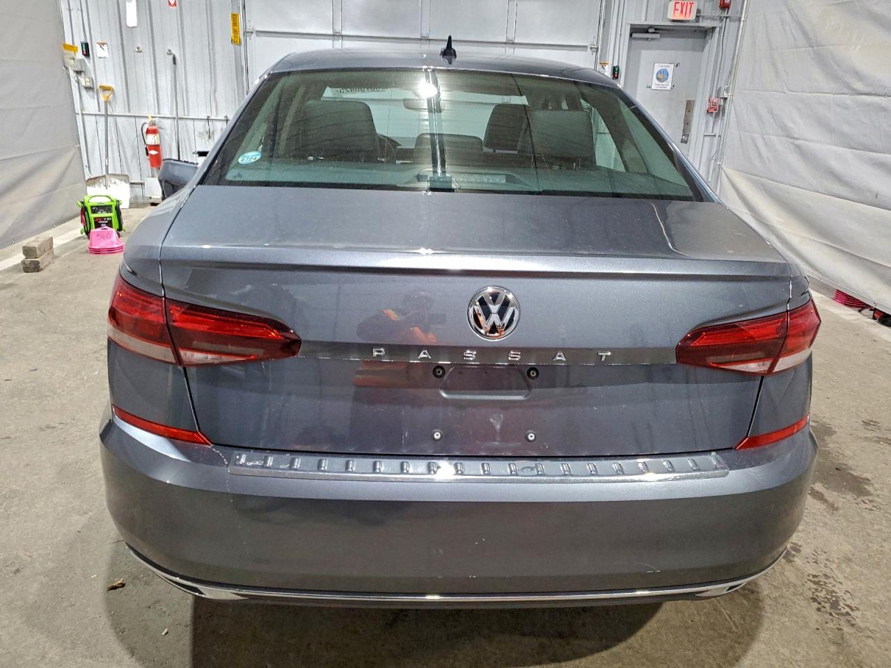 2021 VOLKSWAGEN PASSAT SE photo 6