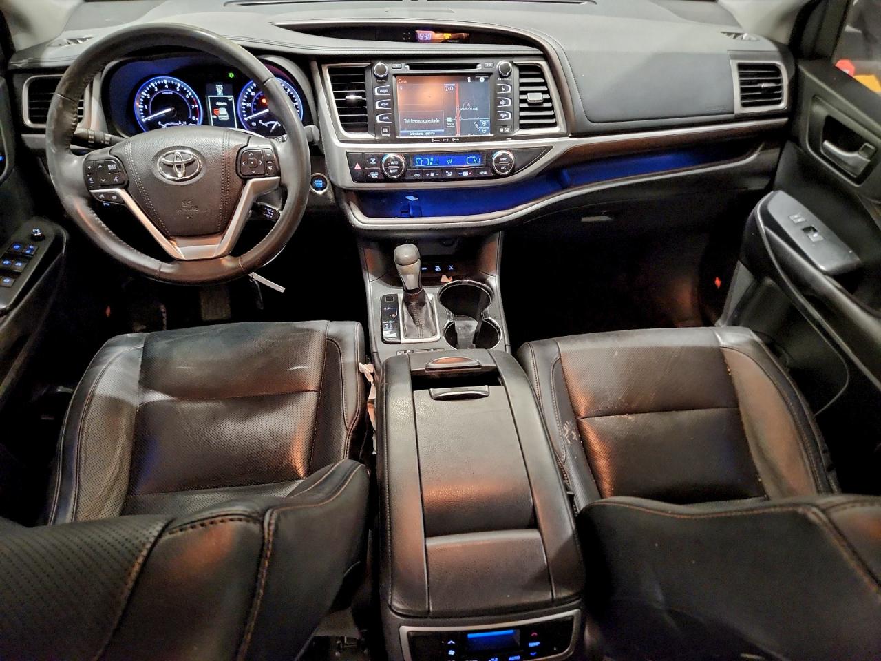 2016 TOYOTA HIGHLANDER LIMITED photo 8