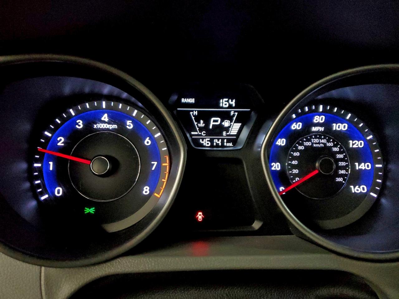 2015 HYUNDAI ELANTRA SE photo 9
