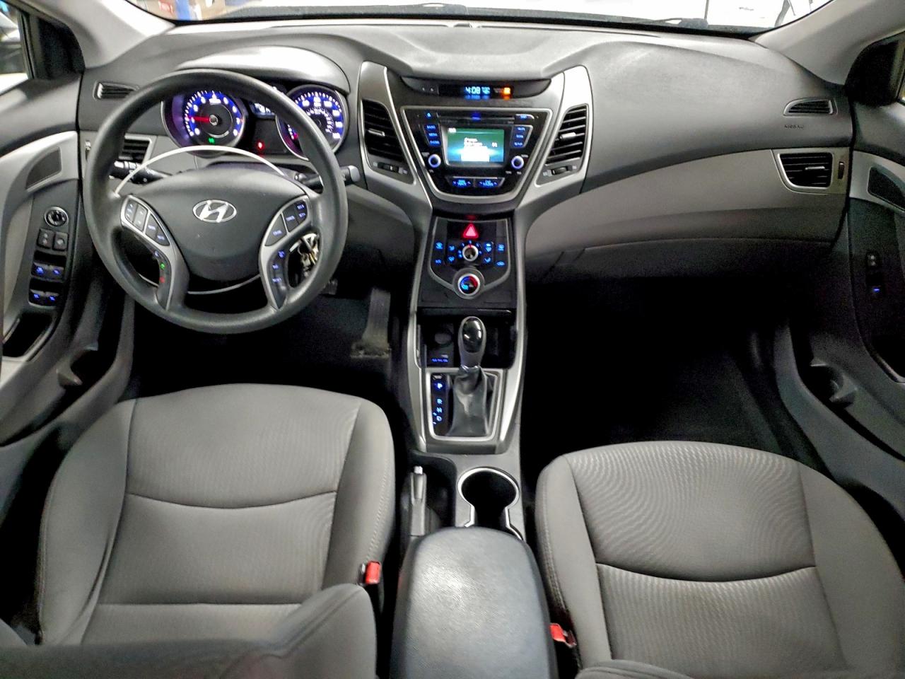 2015 HYUNDAI ELANTRA SE photo 8