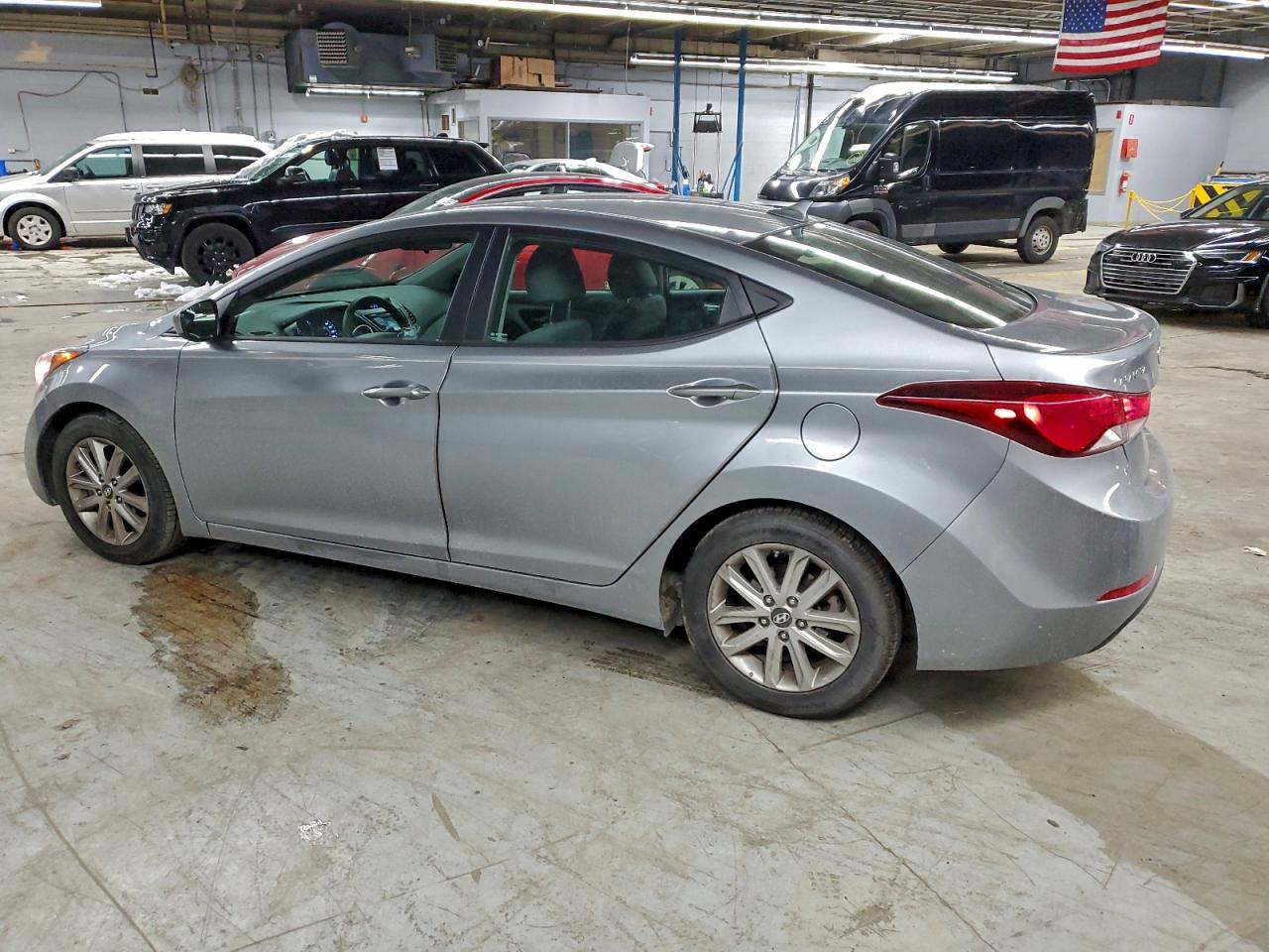 2015 HYUNDAI ELANTRA SE photo 2