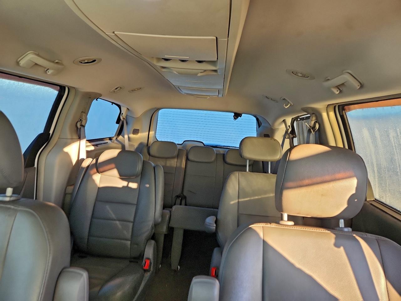 2008 DODGE GRAND CARAVAN SXT photo 10