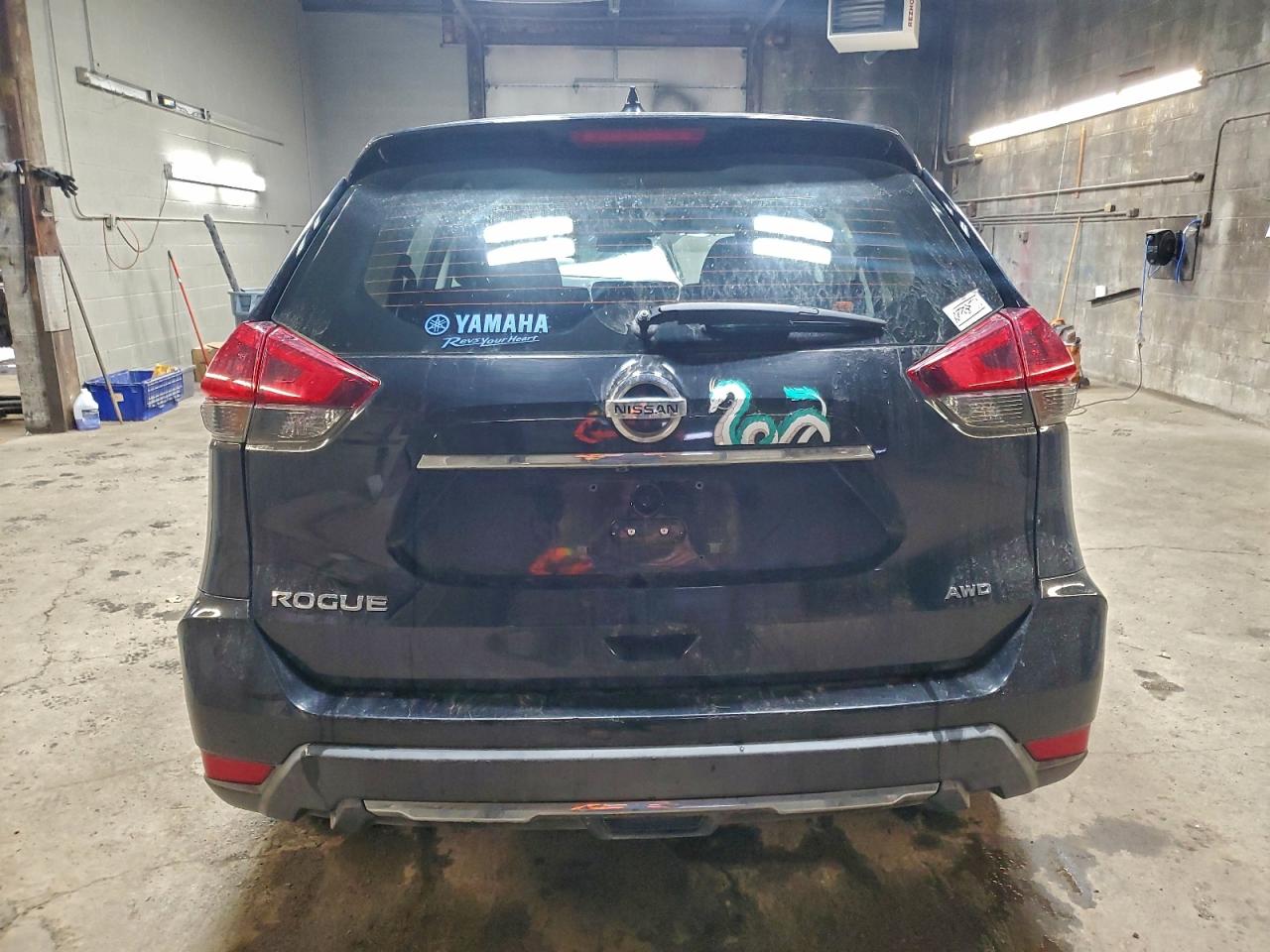 2018 NISSAN ROGUE S photo 6
