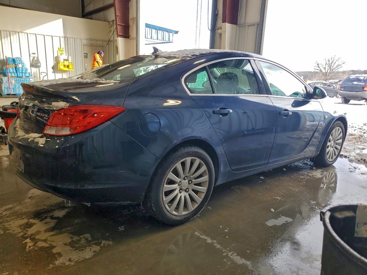 2011 BUICK REGAL CXL photo 3