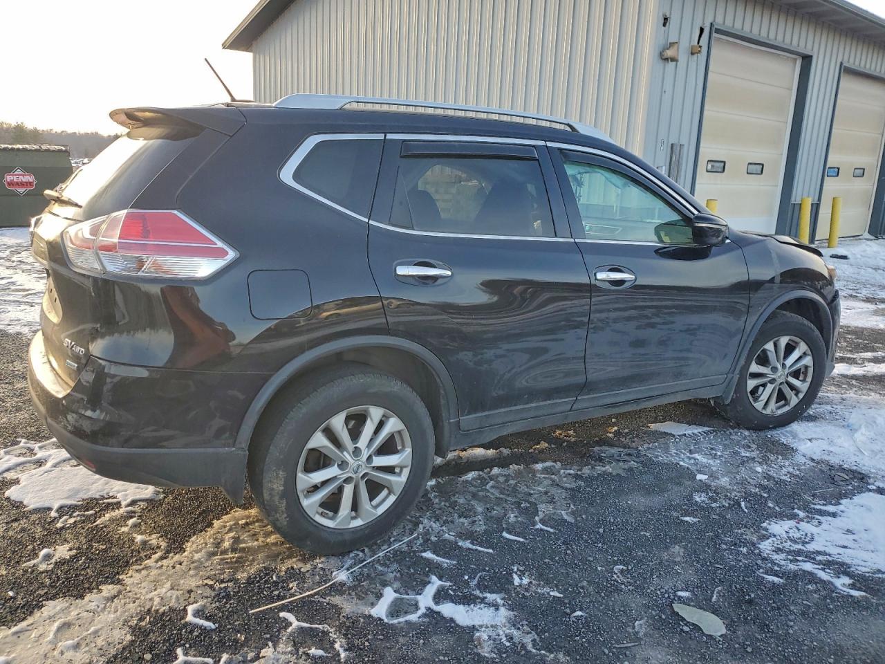 2014 NISSAN ROGUE S photo 3