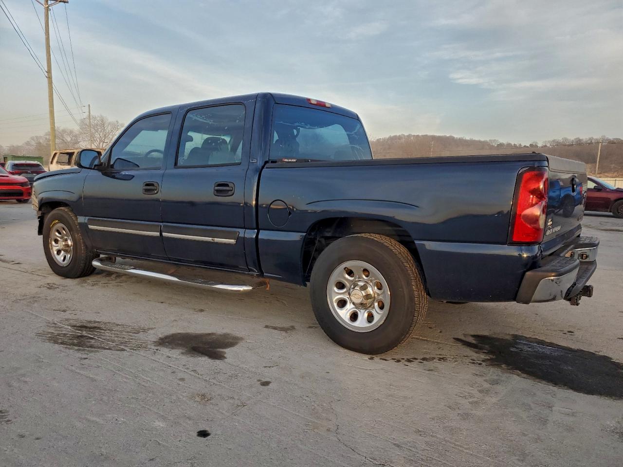 2007 CHEVROLET SILVERADO C1500 CLASSIC CREW CAB photo 2