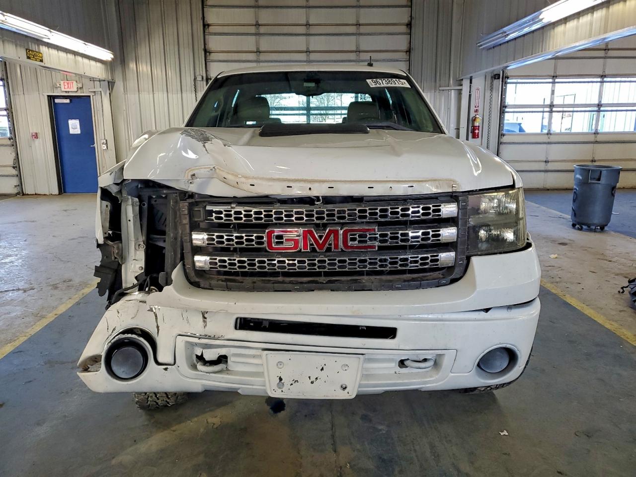 2012 GMC SIERRA K2500 SLE photo 5