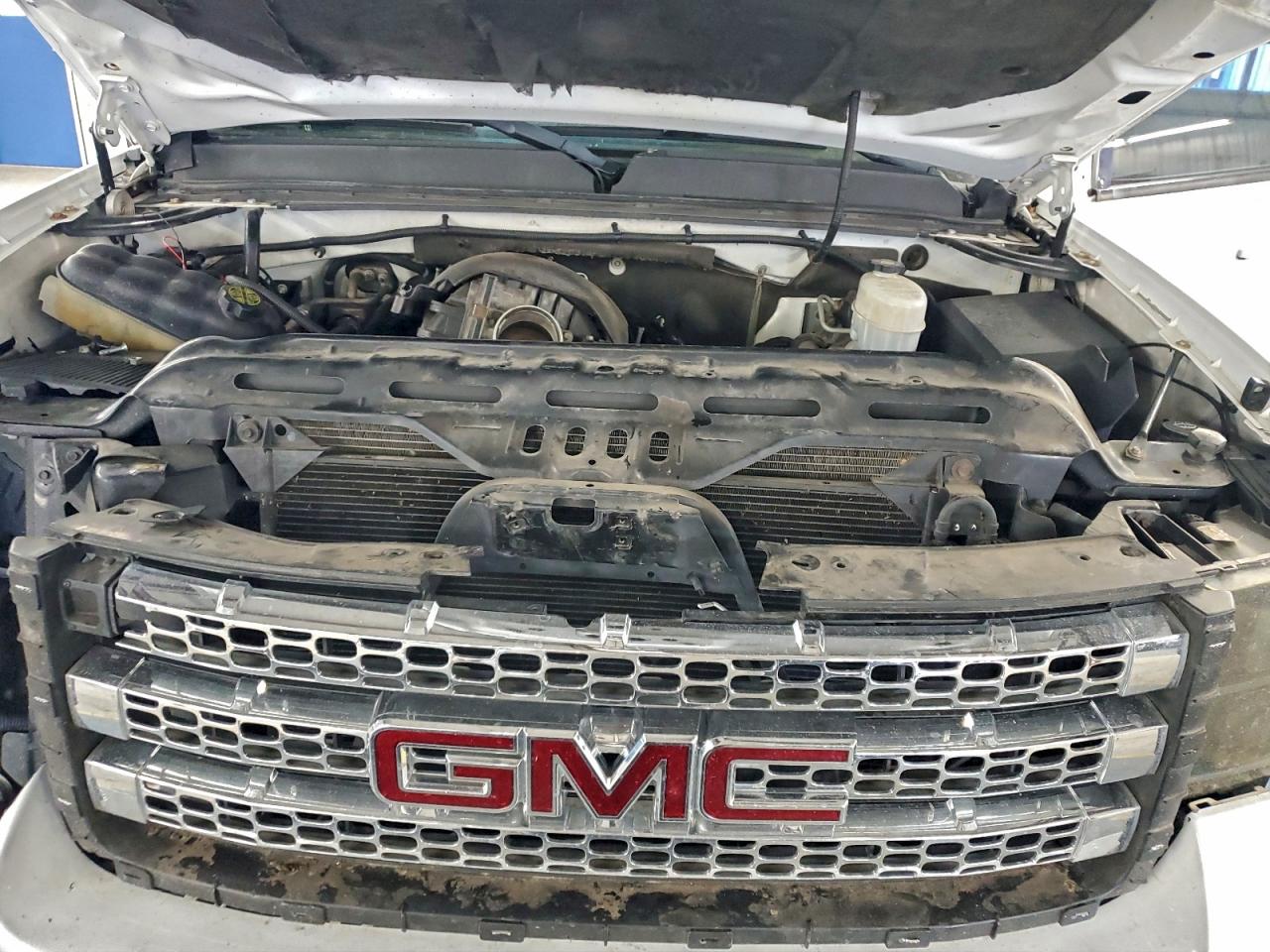 2012 GMC SIERRA K2500 SLE photo 11