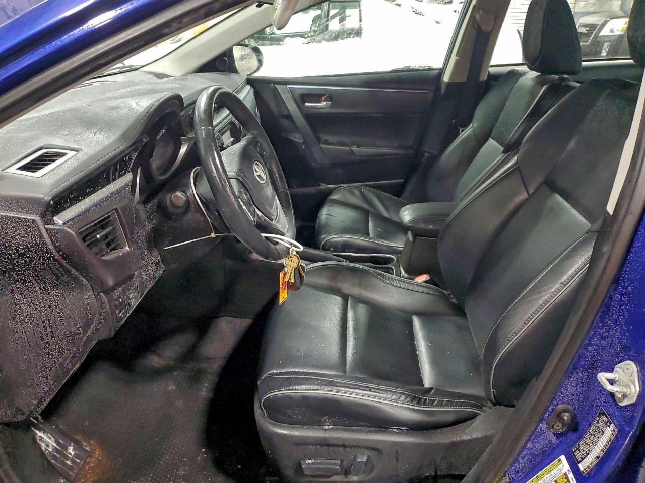 2014 TOYOTA COROLLA L photo 7