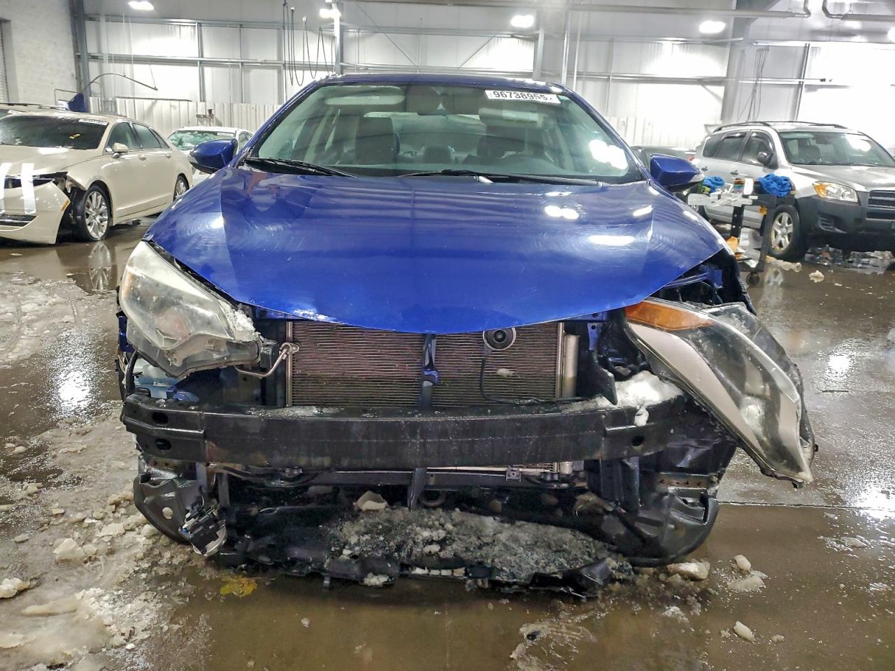 2014 TOYOTA COROLLA L photo 5