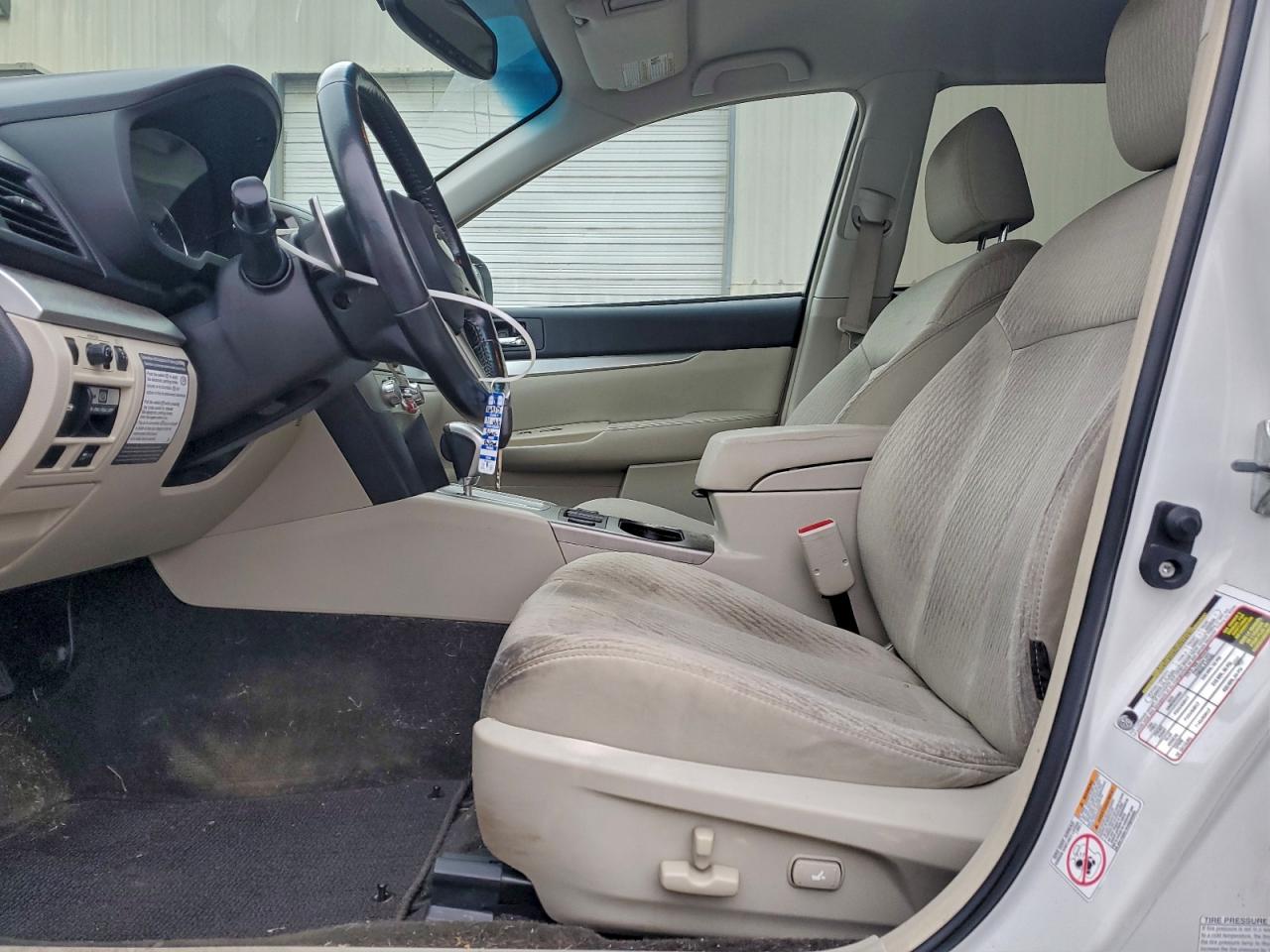 2011 SUBARU OUTBACK 2.5I PREMIUM photo 7