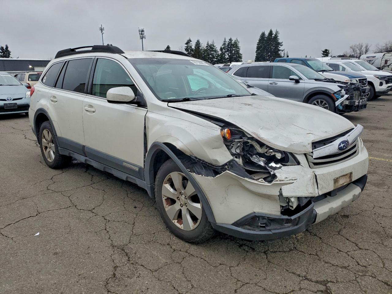 2011 SUBARU OUTBACK 2.5I PREMIUM photo 4