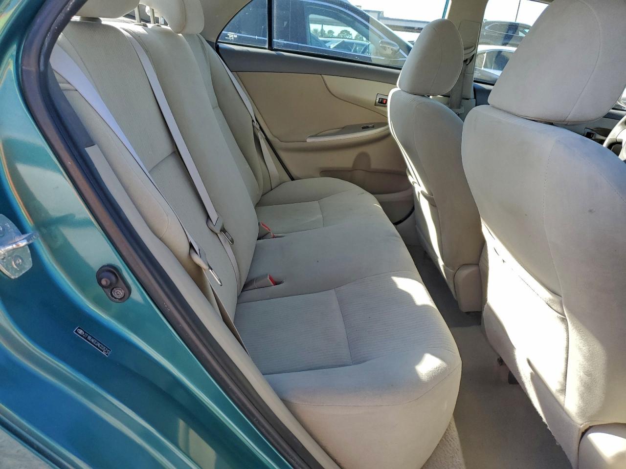 2010 TOYOTA COROLLA BASE photo 10