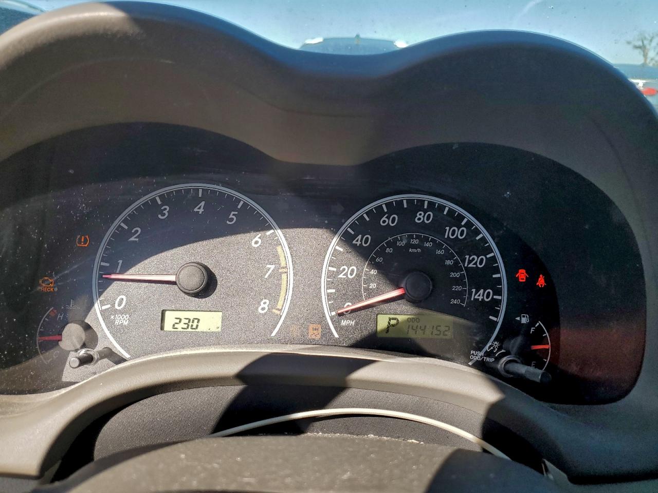 2010 TOYOTA COROLLA BASE photo 9