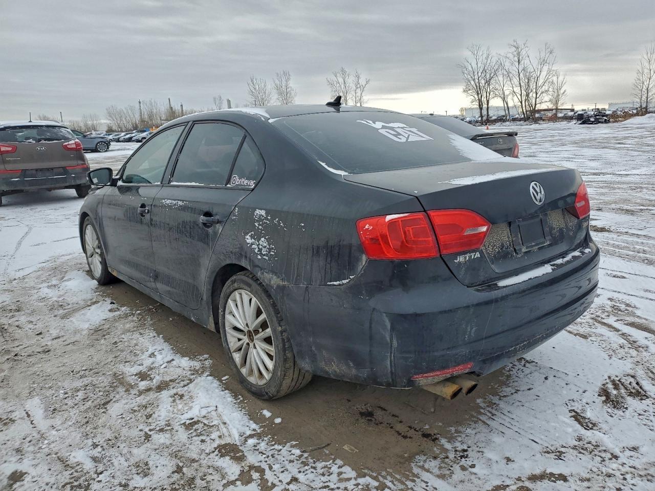 2012 VOLKSWAGEN JETTA SE photo 2