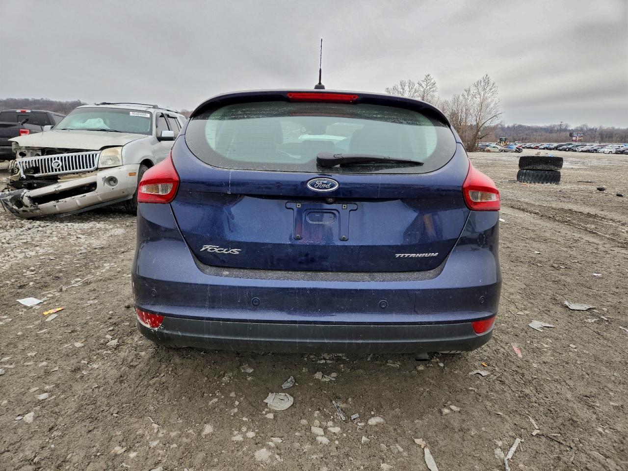 2017 FORD FOCUS TITANIUM photo 6