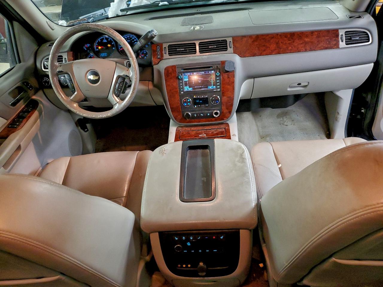 2009 CHEVROLET SUBURBAN K1500 LTZ photo 8